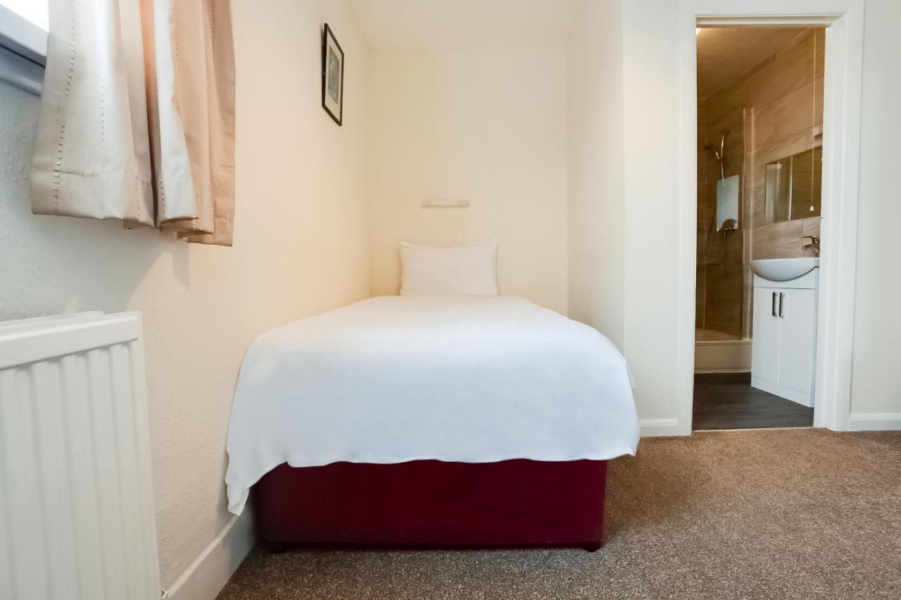 Oyo Grosvenor House Hotel Skegness Bagian luar foto