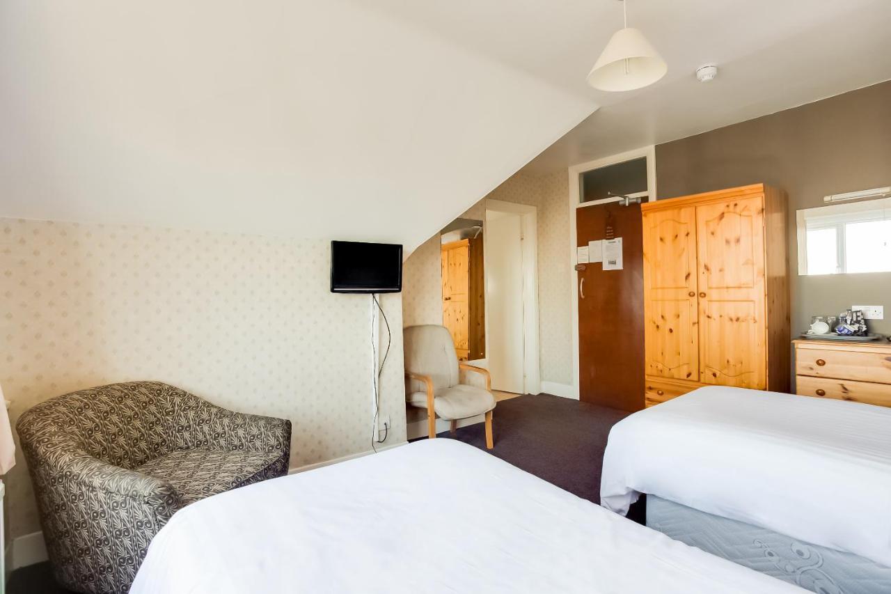 Oyo Grosvenor House Hotel Skegness Bagian luar foto