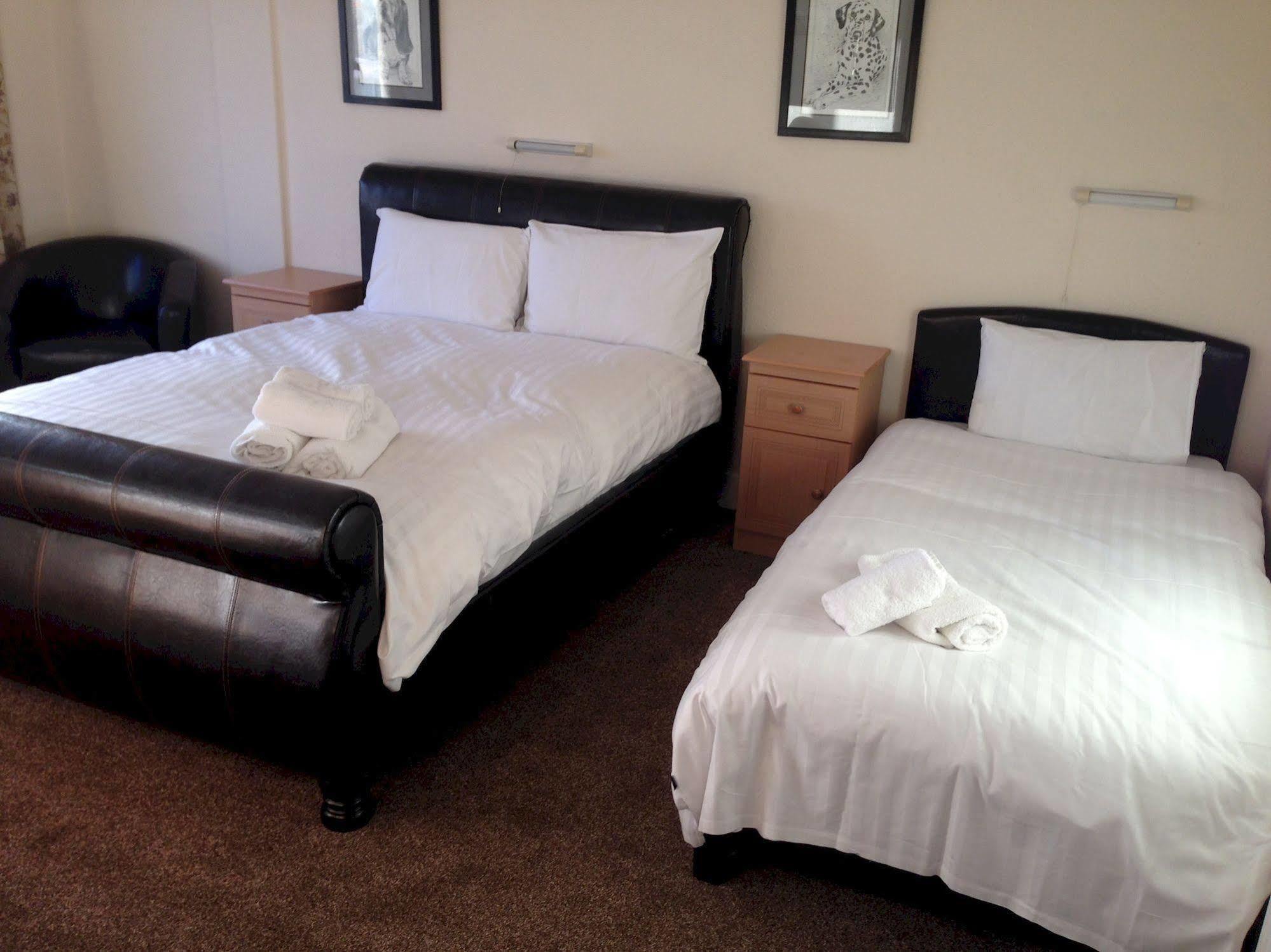Oyo Grosvenor House Hotel Skegness Bagian luar foto